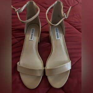 Steven Madden low heels